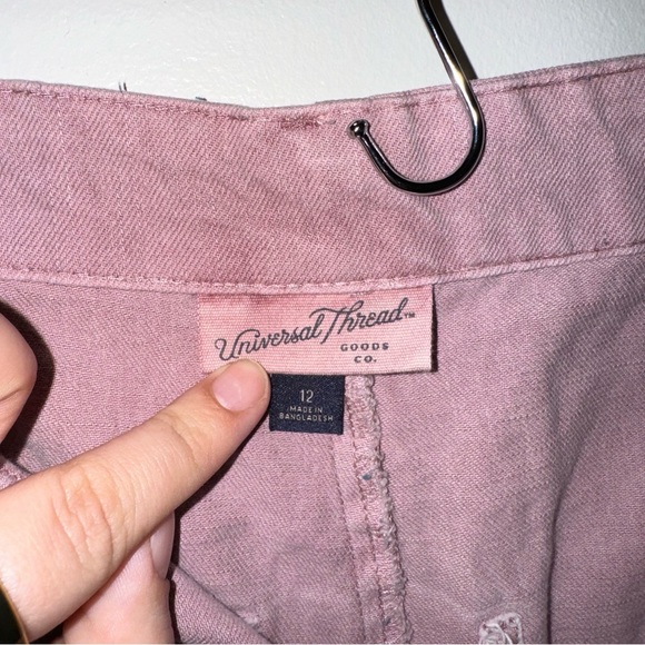 UNIVERSAL THREAD Lavender Short - Picture 3 of 3